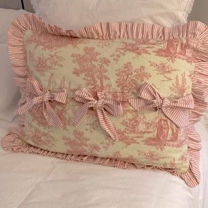 Custom standard pillow sham